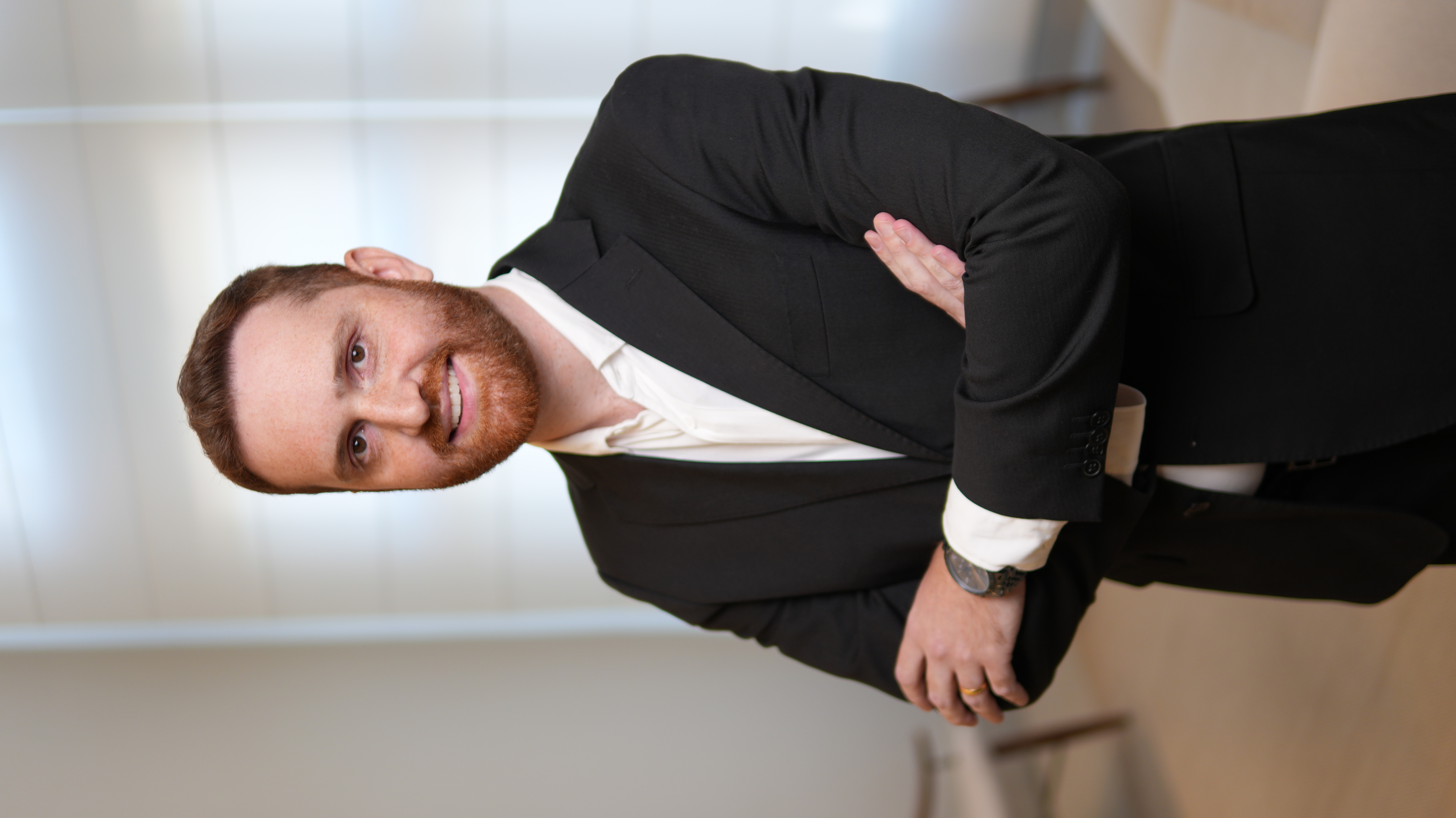 Dr. Matheus Ribeiro Comparin — médico anestesiologista